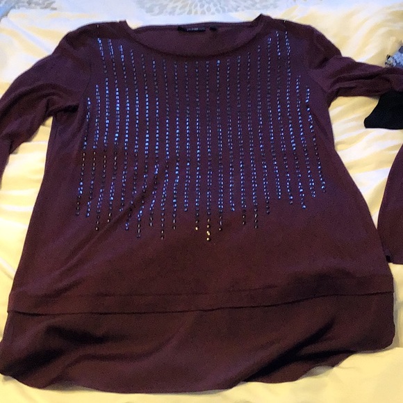 Top - Picture 1 of 3